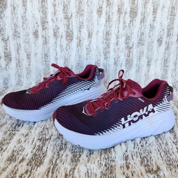 Hoka One One "Rincon 2" Athletic Running Shoe Maroon White | Women's Size 8.5 - Picture 2 of 13